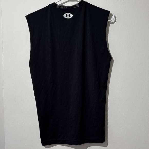 🎉4/30$🎉 Under Armour L Black Compression Sleeveless Top - Picture 4 of 5